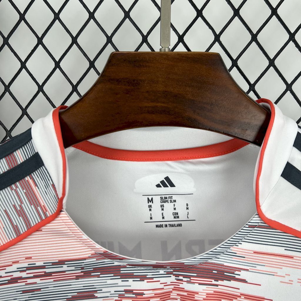 Bayern Munich 25/26 Away