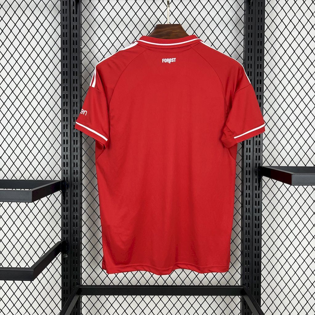 Nottingham Forrest 25/26 (Home)