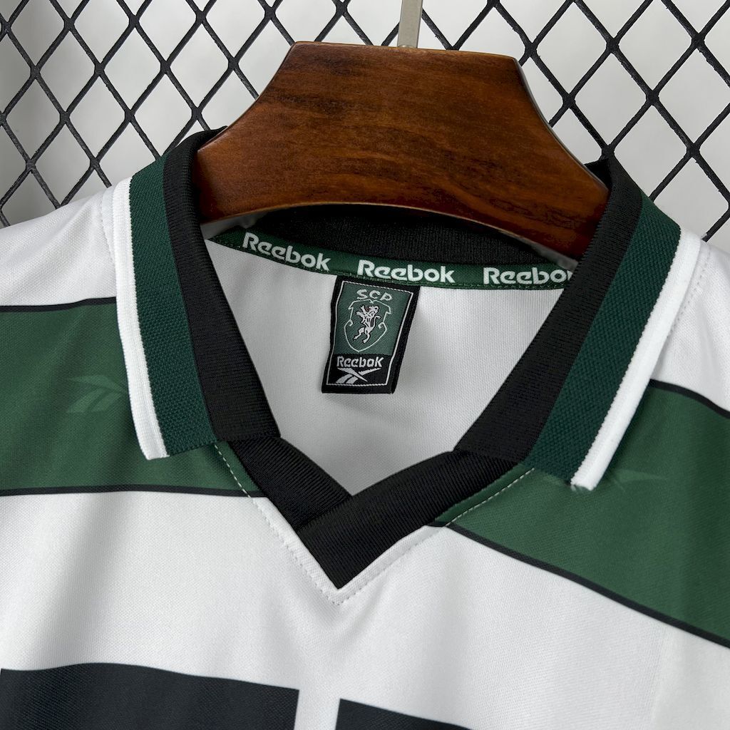 Sporting CP 01/02 (Home)