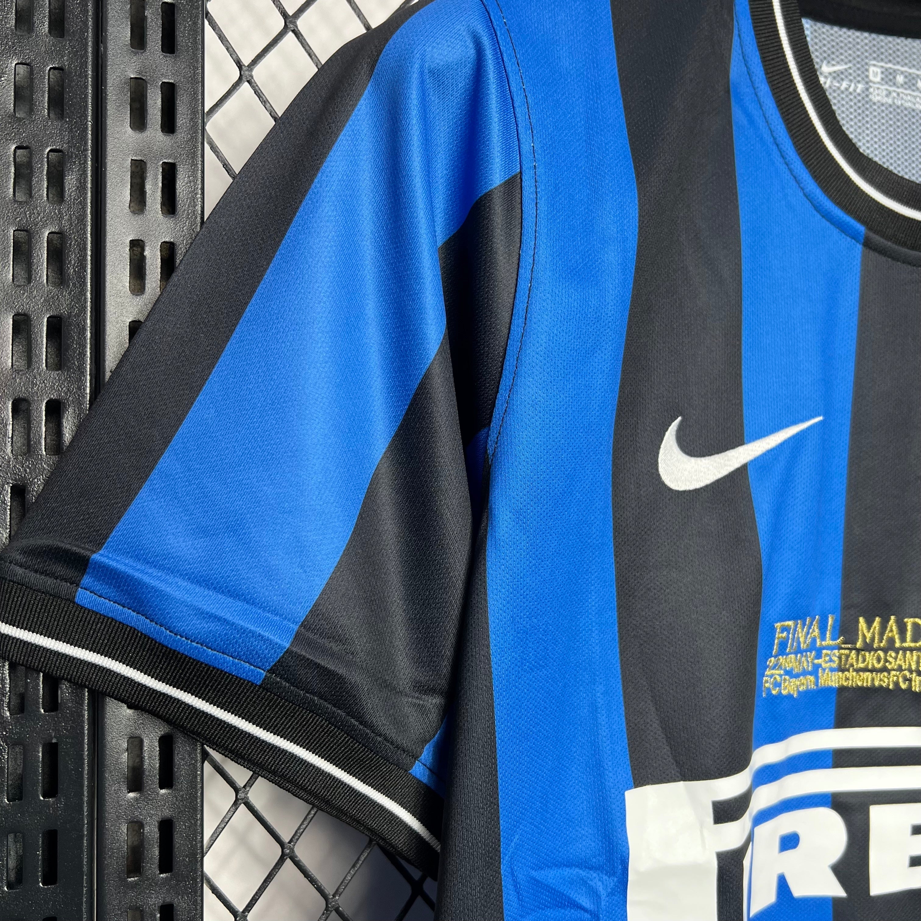 Inter Milan 09/10 (Home)