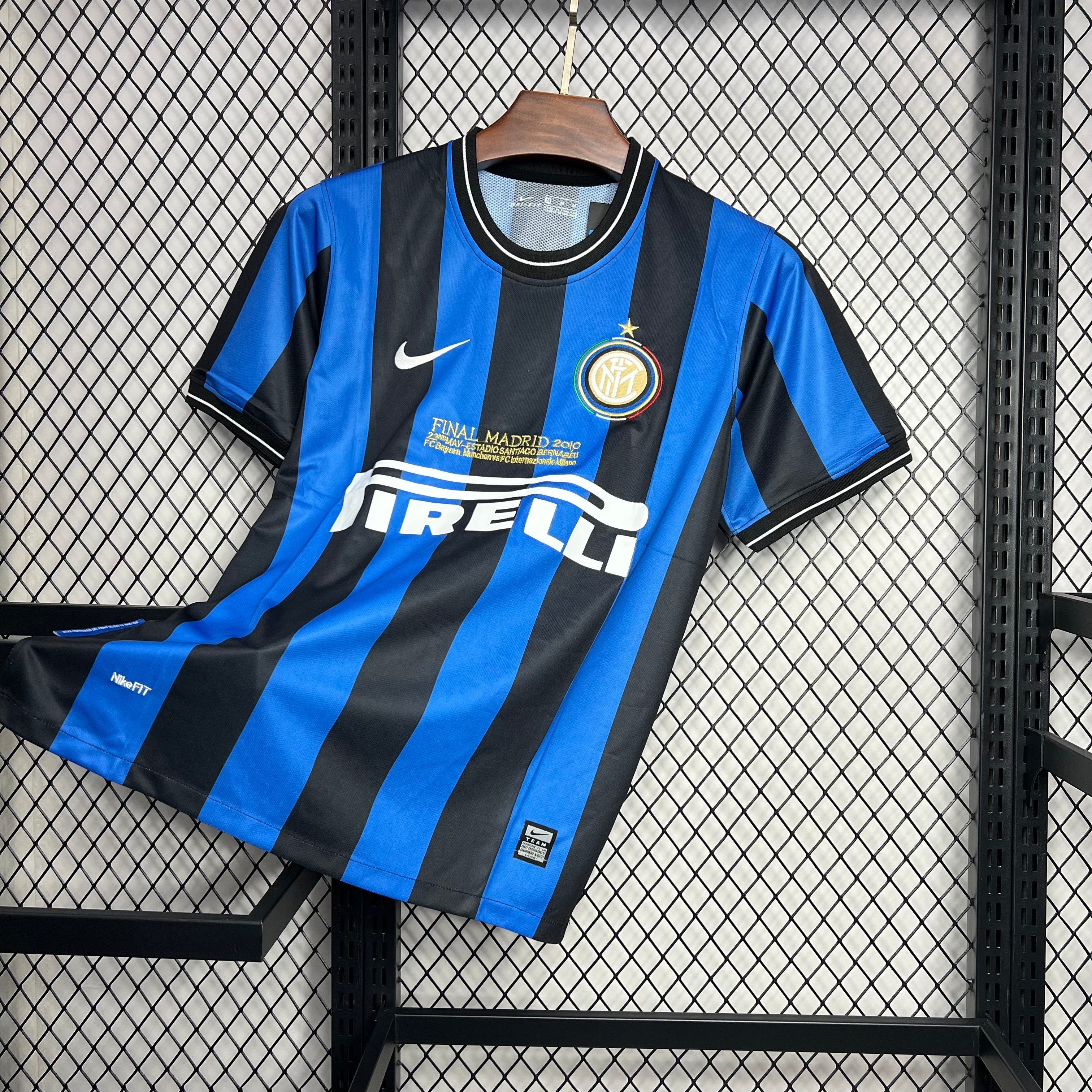 Inter Milan 09/10 (Home)