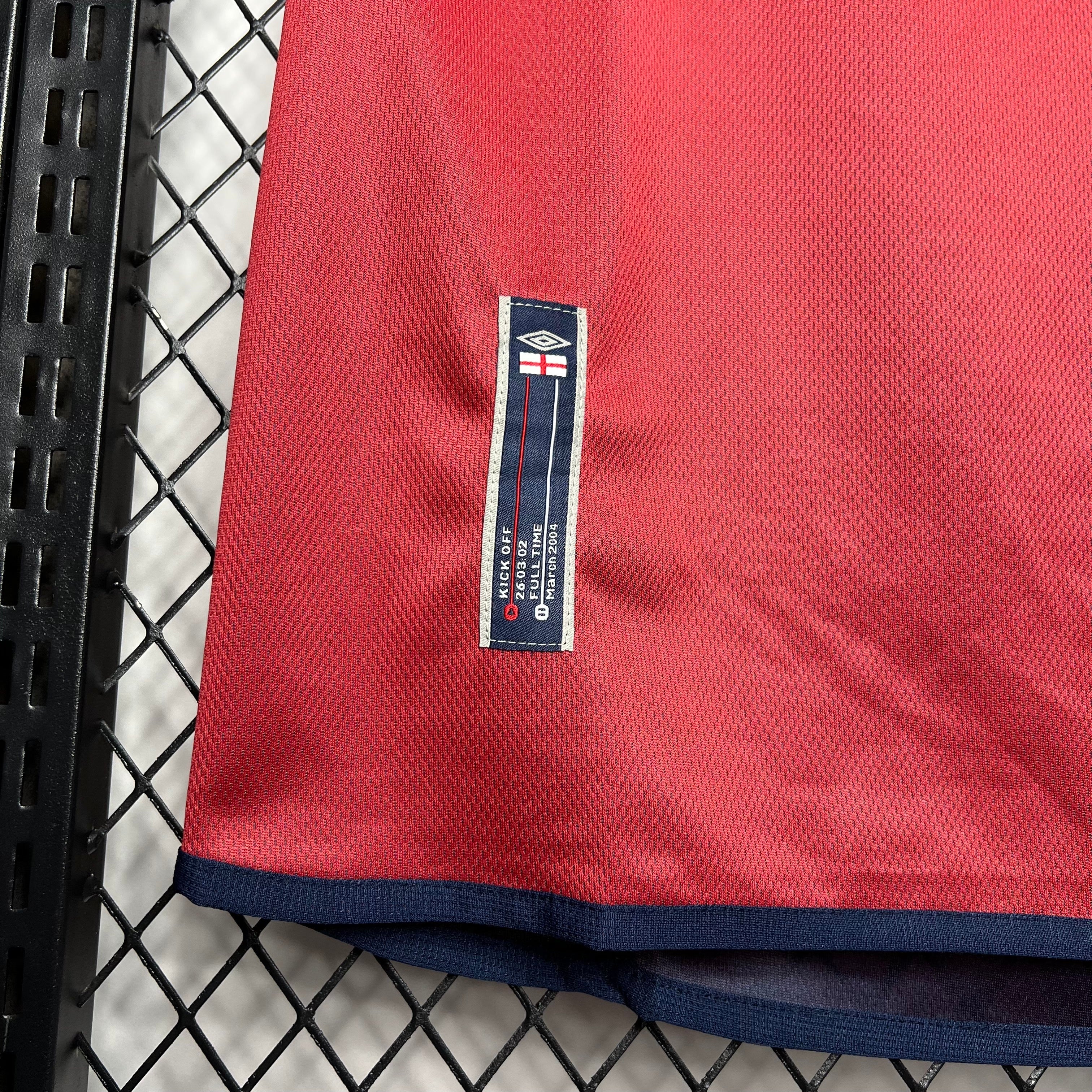 England 01/02 (Away)