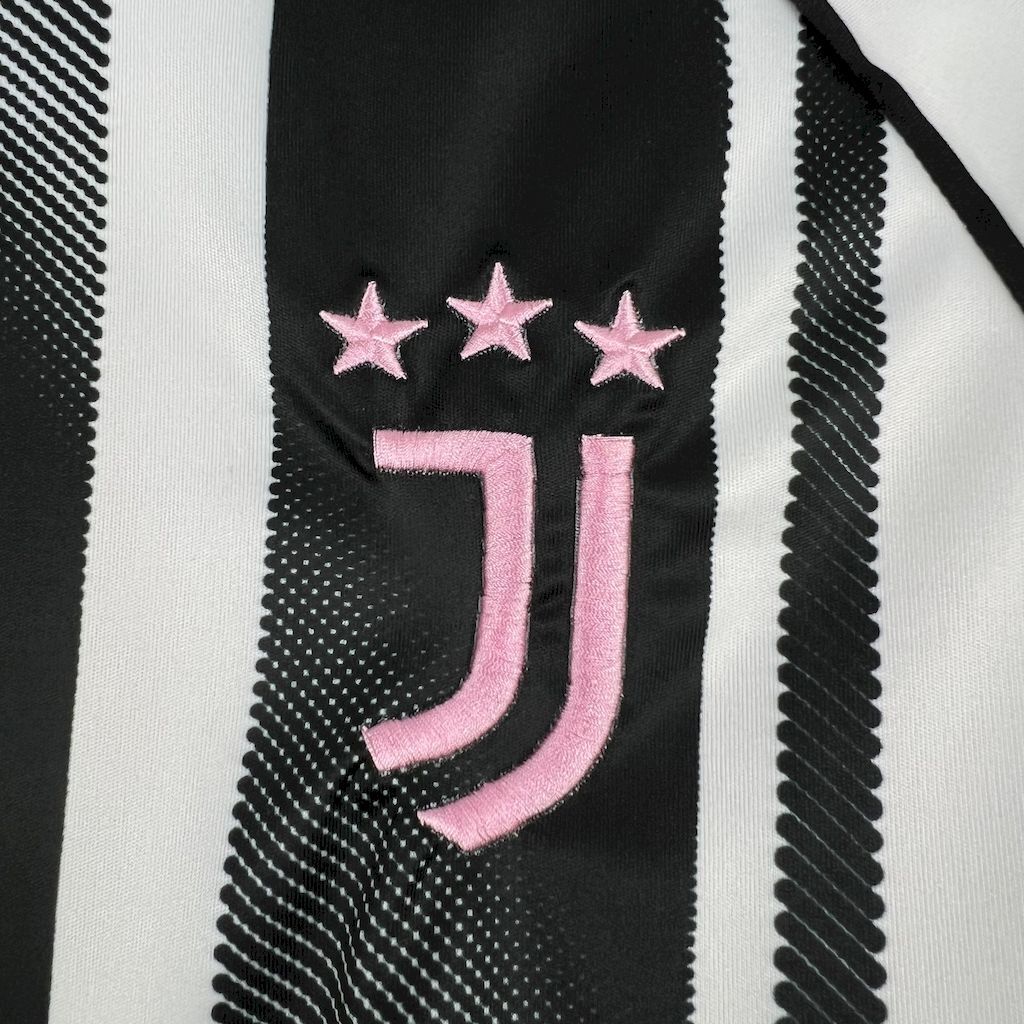 Juventus 25/26 Home