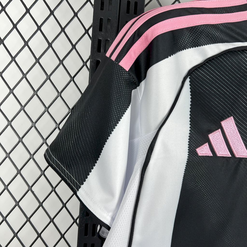 Juventus 25/26 Home