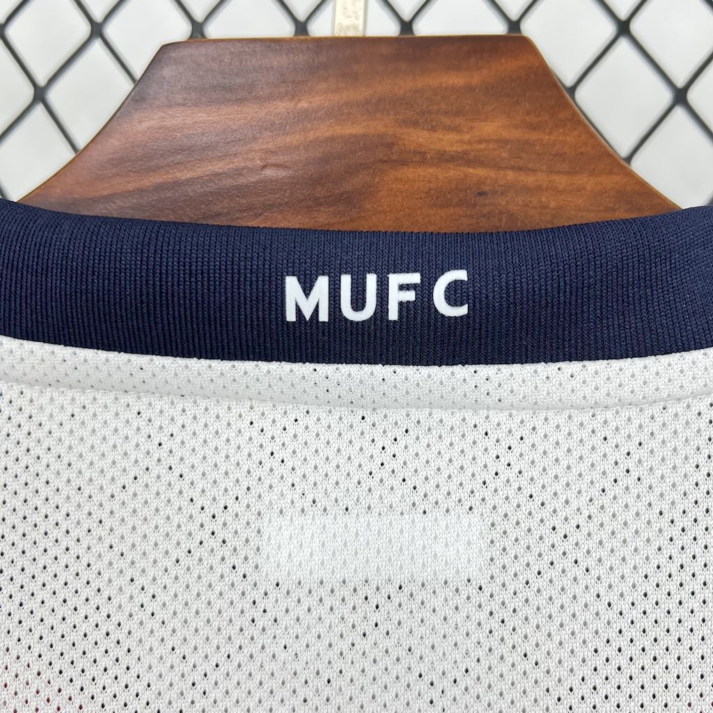 Manchester United 08/09 (Away)