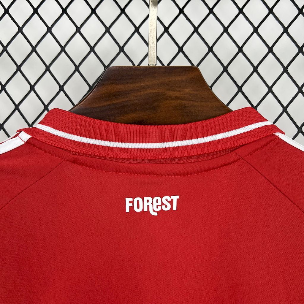 Nottingham Forrest 25/26 (Home)