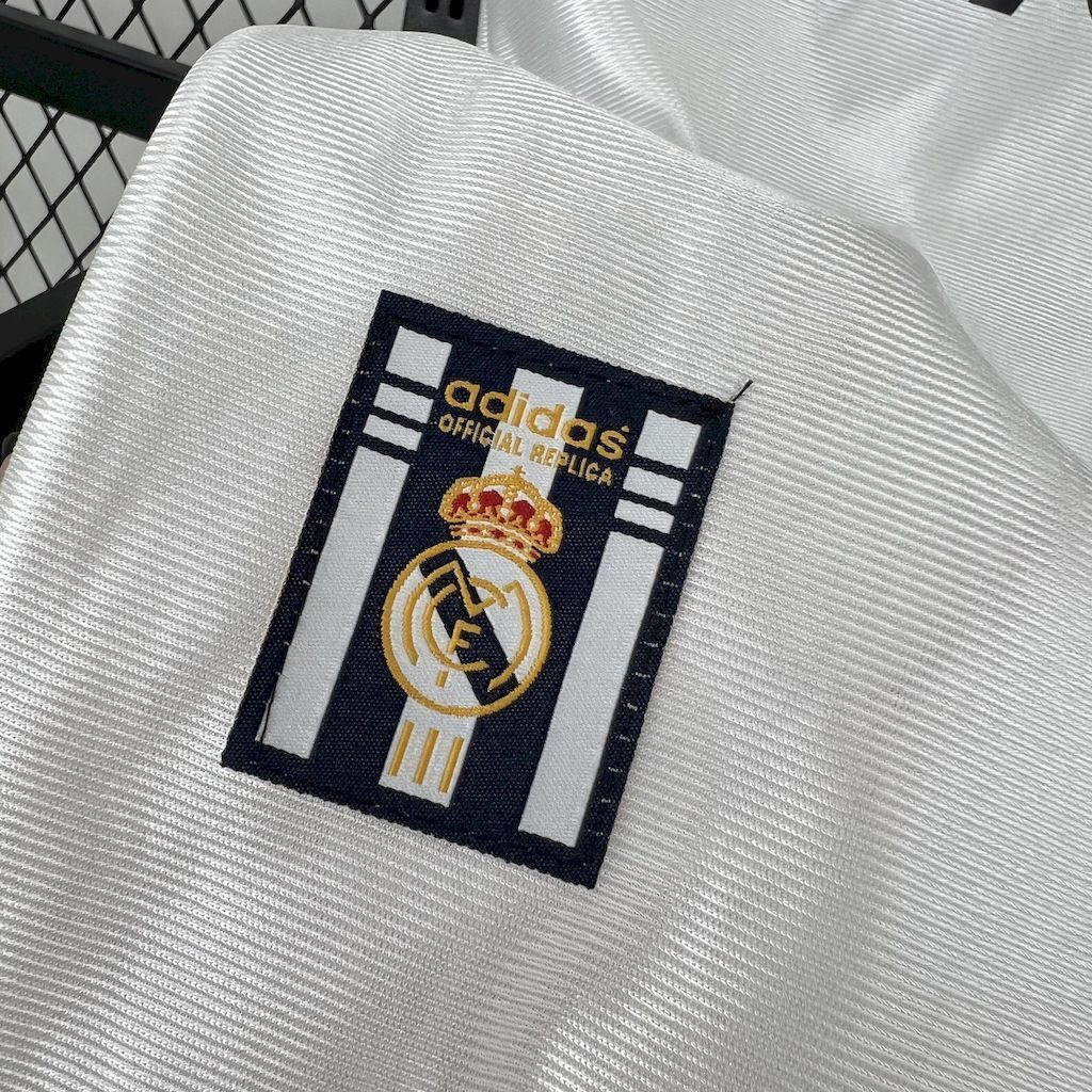 Real Madrid 99/00 Home