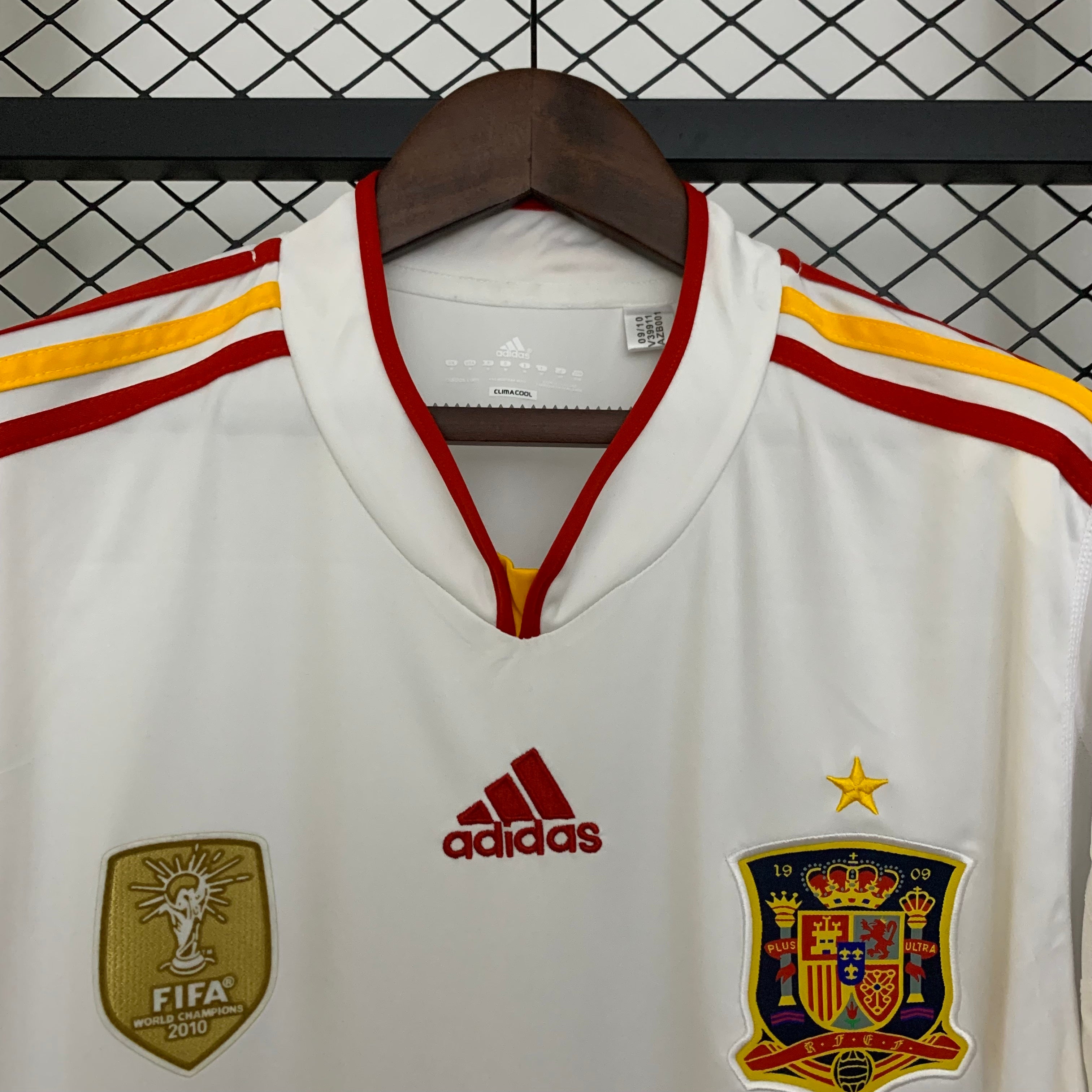 Spain 10/11 (Away)