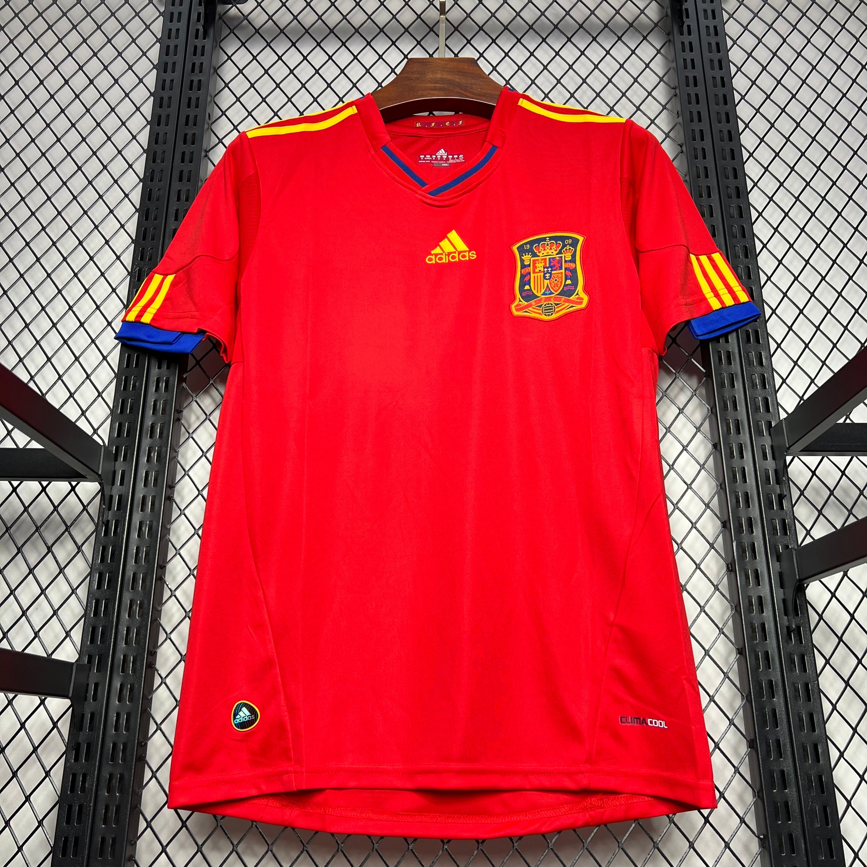 Spain 09/10 (Home)